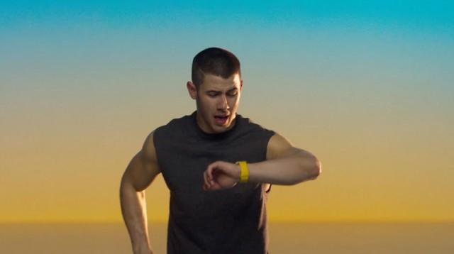 sihirli-elma-apple-watch-reklam-hero2