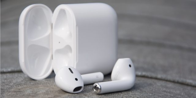 AirPods AirPods