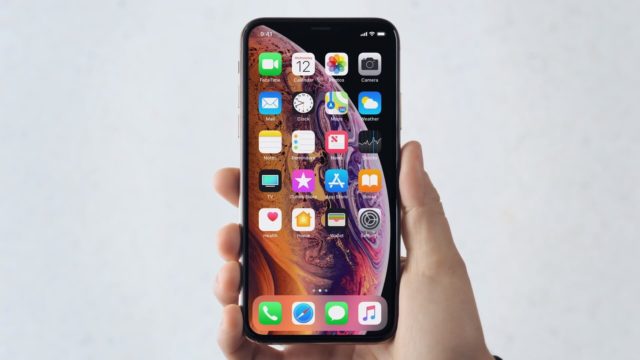 LG, iPhone'lar İçin 400 Bin Adet OLED Panel Üretecek! LG, iPhone'lar İçin 400 Bin Adet OLED Panel Üretecek!