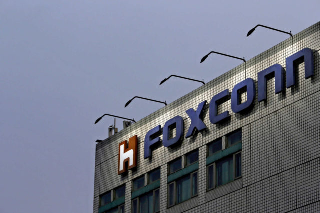 Apple ve Foxconn 2019'da Hindistan'da Üretim Yapmayı Planlıyor! Apple ve Foxconn 2019'da Hindistan'da Üretim Yapmayı Planlıyor!
