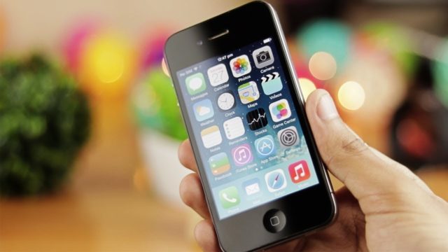 iPhone 4 İçin Böbreğini Satan Genç, Diyalize Bağlandı