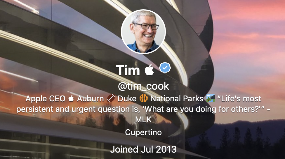 Tim Cook Twitter