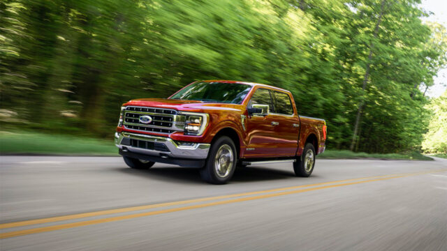 Ford, kablosuz CarPlay özelliğini yeni çıkacak otomobiline ekledi